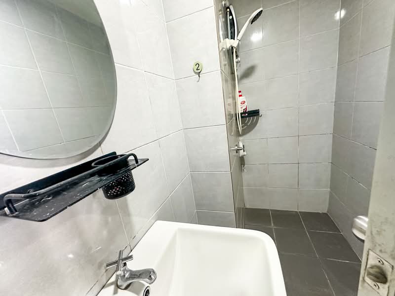 Condominium for Rent at The Edge Residence - Ivy Mak - Bathroom - PropertyGuru.com.my