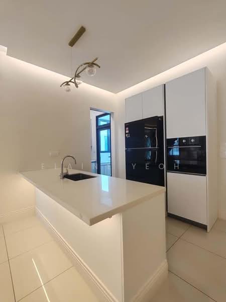 Condominium for Rent at Queens Residences Q2 @ Queens Waterfront - Elaine Yeoh - Kitchen - PropertyGuru.com.my