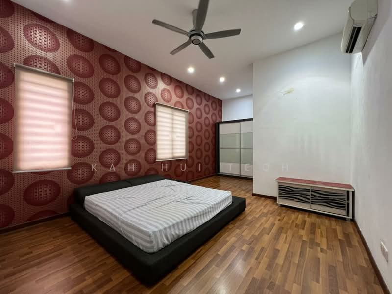 Taman Alma Ria untuk Untuk Dijual - RM 950,000, Mac 2026 - Bedroom - PropertyGuru.com.my