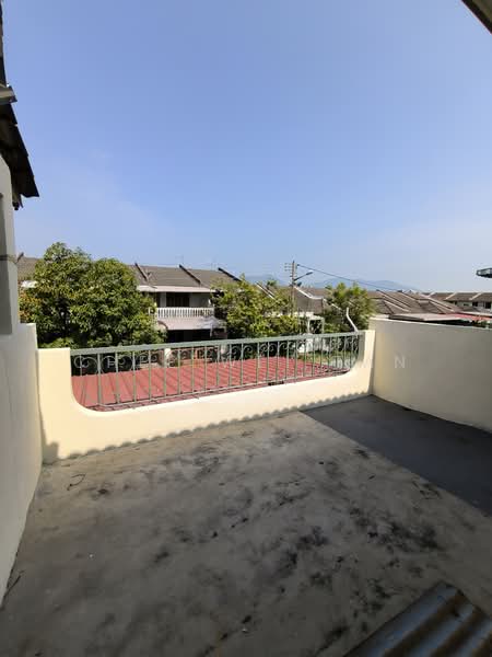 Taman Cahaya Bercham untuk Untuk Dijual - RM 260,000, Mac 2026 - Balcony - PropertyGuru.com.my