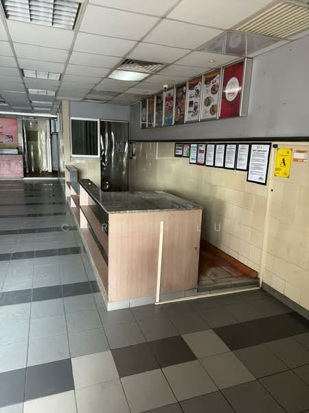Shop / Office for Sale in Taman Cheng Baru (Cheng) - Carman Lua - Interior - PropertyGuru.com.my