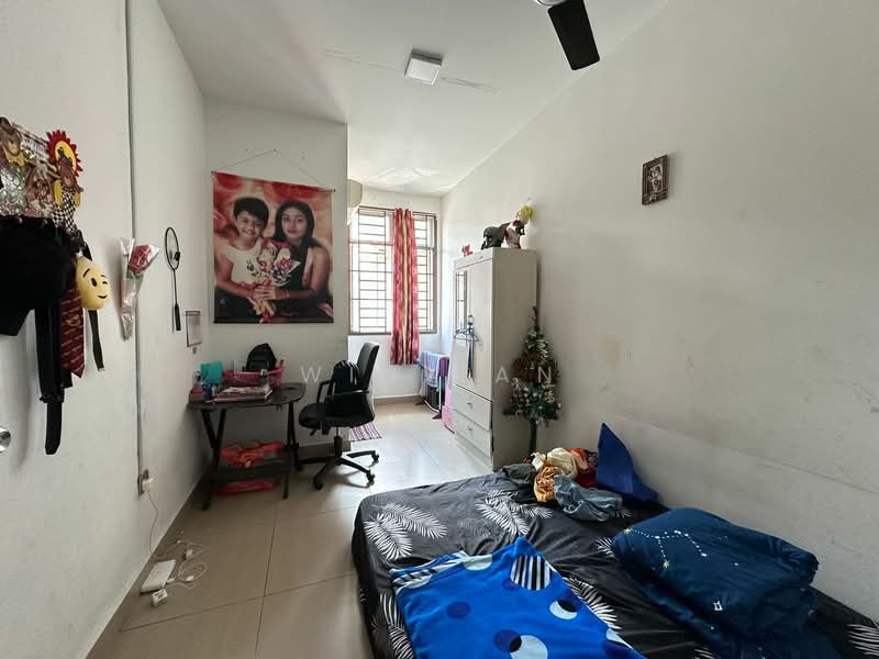 2-storey Terraced House for Sale in Taman Bestari Indah (Ulu Tiram) - Win Tan - Bedroom - PropertyGuru.com.my
