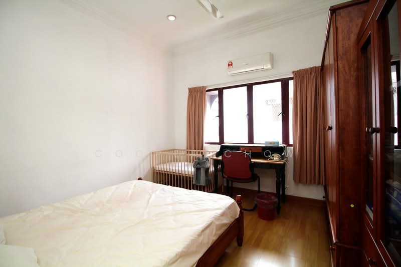 Bungalow for Sale in SS1 (Petaling Jaya) - Cooper Chow - Bedroom - PropertyGuru.com.my