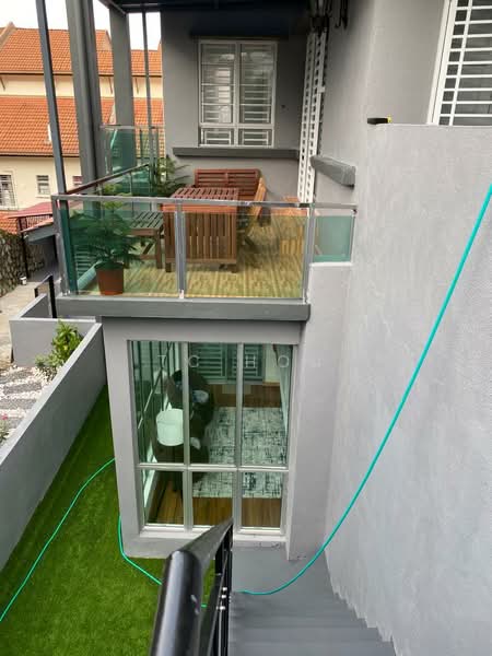 Semi-Detached House for Sale in Ampang Jaya (Ampang) - TC Hou - Balcony - PropertyGuru.com.my