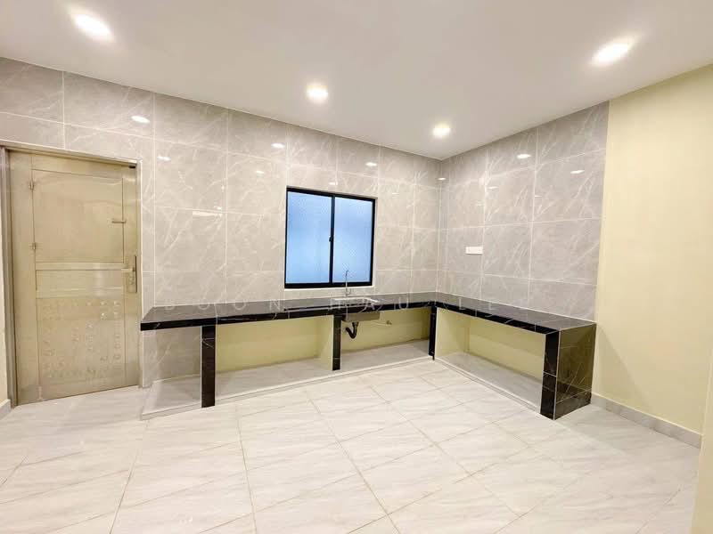 Taman Skudai Baru untuk Untuk Dijual - RM 708,000, Apr 2026 - Kitchen - PropertyGuru.com.my