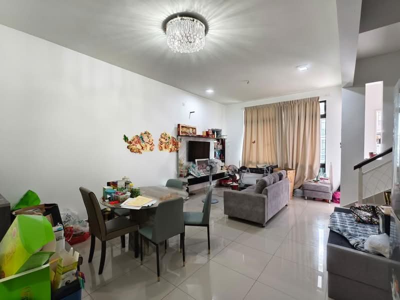 2-storey Terraced House for Sale in Austin Crest (Johor Bahru) - Ethan Gan - Living Room - PropertyGuru.com.my