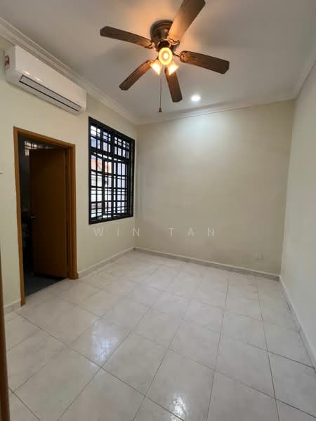 1-storey Terraced House for Sale in Taman Puteri Wangsa (Ulu Tiram) - Win Tan - Interior - PropertyGuru.com.my