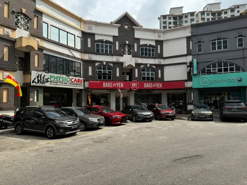 Shop for Rent in Seksyen 8 (Kota Damansara) - Lee Yi Wei - Exterior - PropertyGuru.com.my
