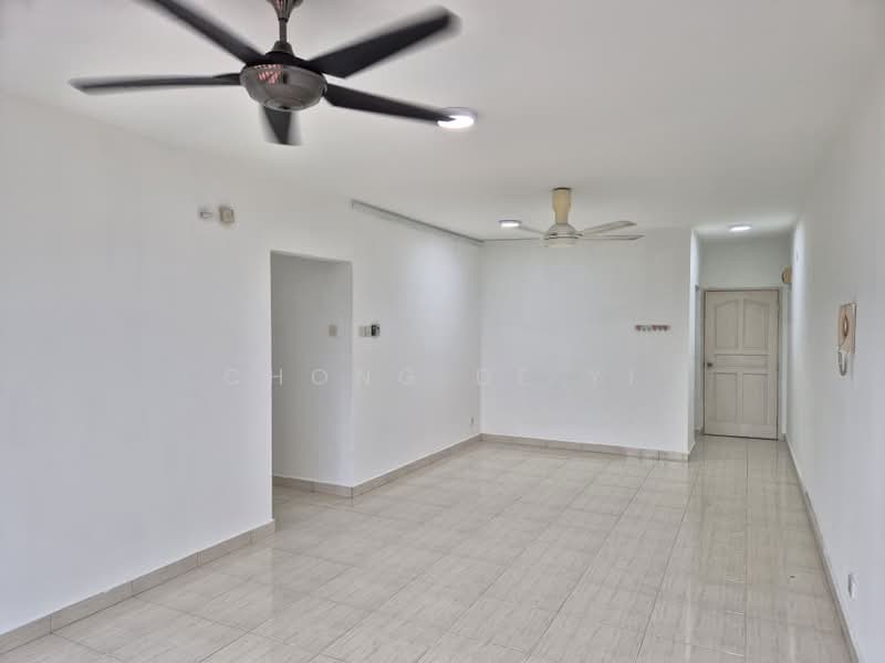 Kondominium untuk Dijual di Green Avenue Condominium - Chong De Yi - Living Room - PropertyGuru.com.my