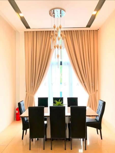 Bungalow for Sale in Kajang (Selangor) - Lesley Siang - Dining Room - PropertyGuru.com.my