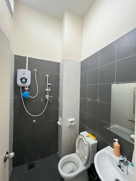 For Rent - Imperial Jade Residenz