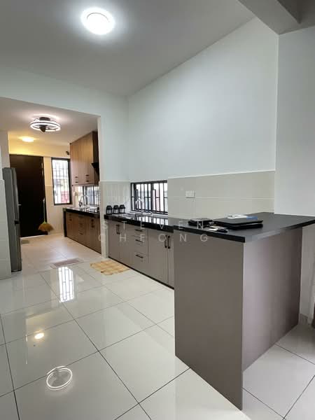 Elmina Green Three untuk Untuk Disewa - RM 3,300 /bulan, Mac 2026 - Kitchen - PropertyGuru.com.my