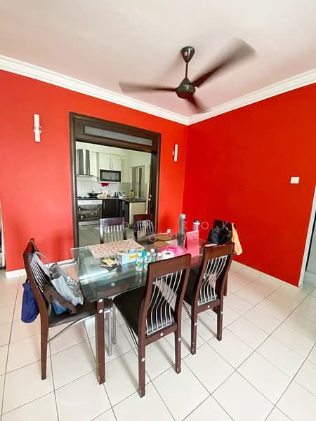 Apartment for Sale at Sri Bayu Apartments - Chow Kok Toong - Dining Room - PropertyGuru.com.my