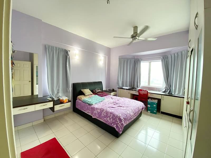 Apartment for Sale at Sri Bayu Apartments - Chow Kok Toong - Bedroom - PropertyGuru.com.my