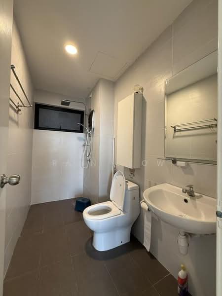 Servis Apartment untuk Dijual di Sk One Residence - Rain Leow - Bathroom - PropertyGuru.com.my