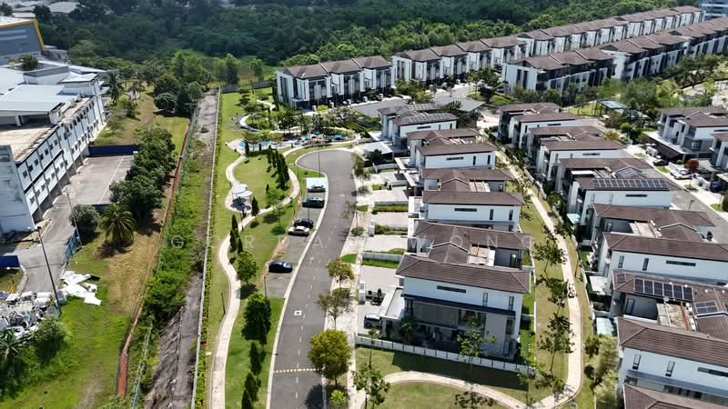Rumah Berkembar untuk Dijual di Kajang (Selangor) - Gordan Wong - Exterior - PropertyGuru.com.my