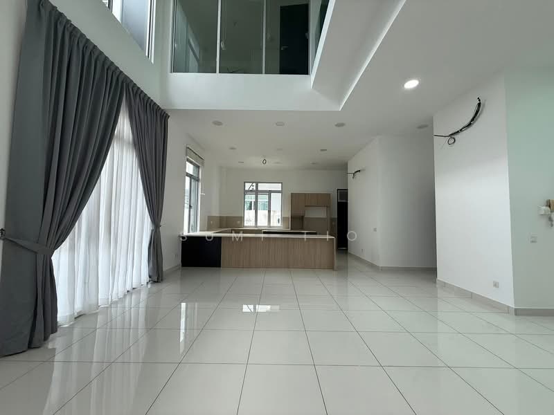 Semi-Detached House for Sale in Taman Nusa Bestari (Iskandar Puteri (Nusajaya)) - Sumi Tio - Living Room - PropertyGuru.com.my