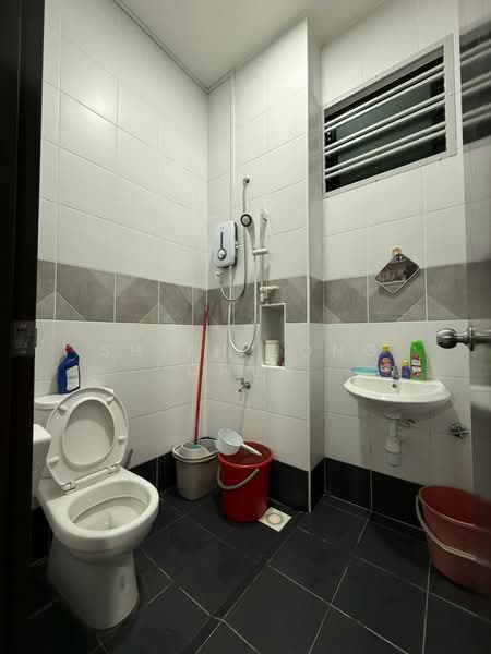 2-storey Terraced House for Sale in Taman Austin Duta (Tebrau) - Shieh Long Chen - Bathroom - PropertyGuru.com.my