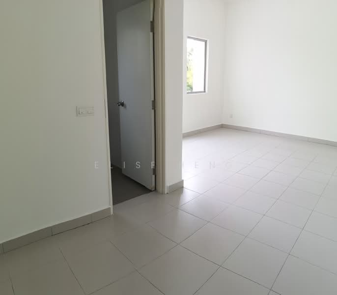 2-storey Terraced House for Sale in Setia Ecohill (Semenyih) - Elise Heng - master bedroom - PropertyGuru.com.my