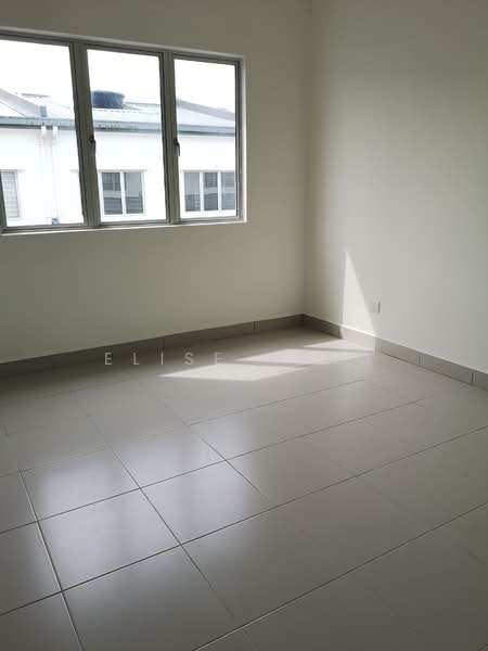 2-storey Terraced House for Sale in Setia Ecohill (Semenyih) - Elise Heng - Bedroom - PropertyGuru.com.my