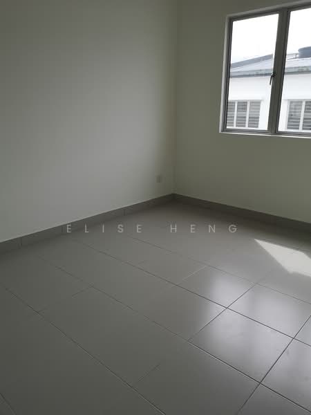 2-storey Terraced House for Sale in Setia Ecohill (Semenyih) - Elise Heng - Bedroom - PropertyGuru.com.my