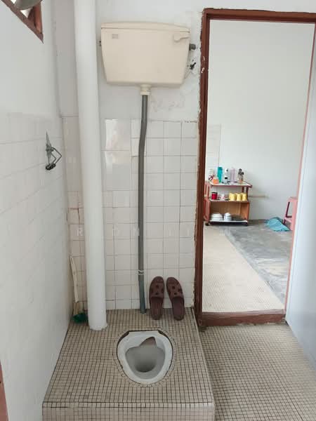 Taman Orkid Desa untuk Untuk Dijual - RM 108,000, Mac 2026 - Bathroom - PropertyGuru.com.my