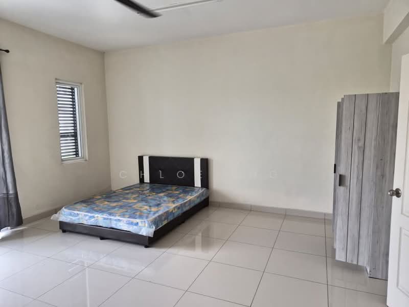 Orange Villa Bungalow 5&1R Basic Furnished RM980K / Rent 3.3K untuk Untuk Dijual - RM 980,000, Mac 2026 - Bedroom - PropertyGuru.com.my