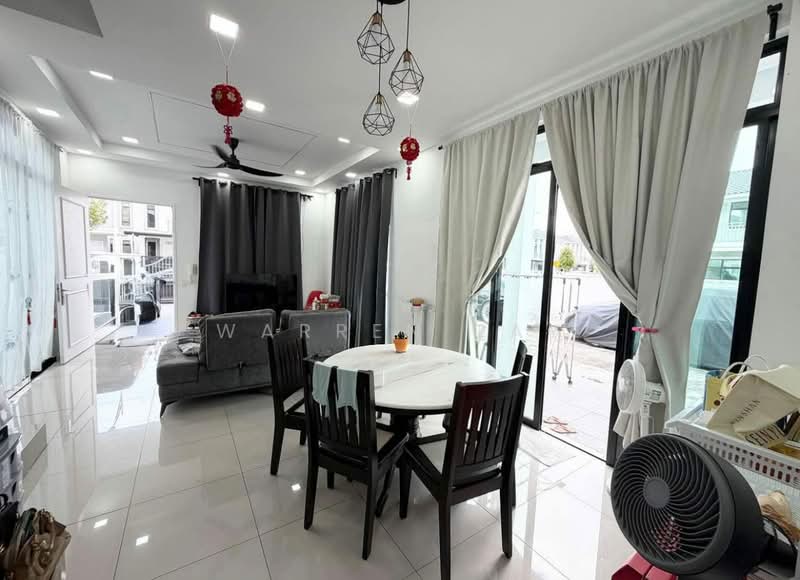 2-storey Terraced House for Sale in Kota Masai (Pasir Gudang) - Warren Tay - Living Room - PropertyGuru.com.my