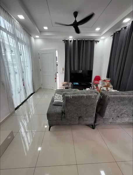 2-storey Terraced House for Sale in Kota Masai (Pasir Gudang) - Warren Tay - Living Room - PropertyGuru.com.my