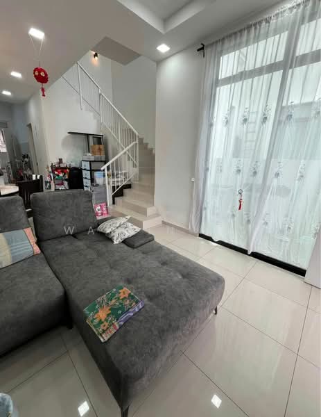 2-storey Terraced House for Sale in Kota Masai (Pasir Gudang) - Warren Tay - Living Room - PropertyGuru.com.my