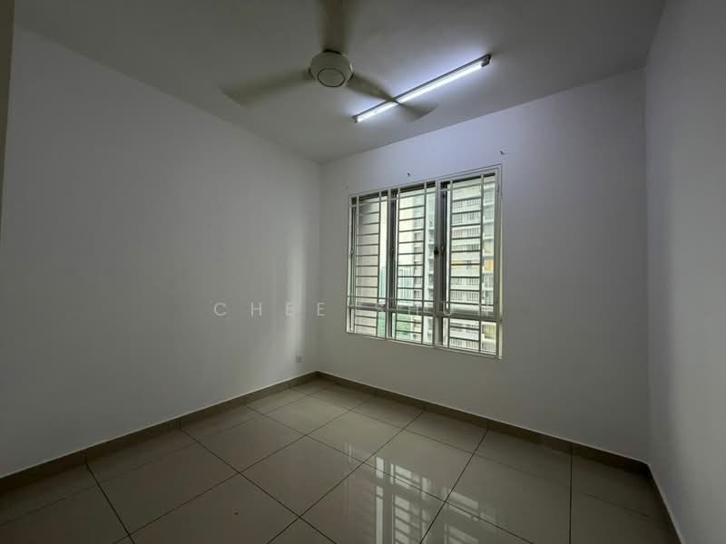 Service Residence for Rent at Platinum Lake PV 21 - Chee Shun - PropertyGuru.com.my