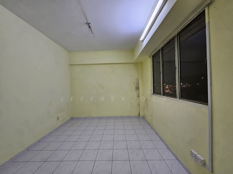 Apartment for Rent at Pangsapuri Danau Pandan 1 - Jeffrey Ooi - Interior - PropertyGuru.com.my