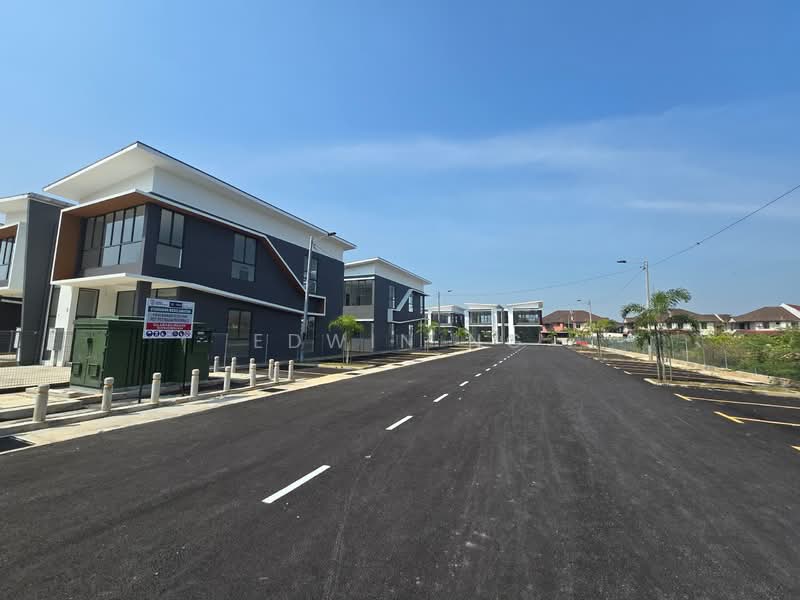 Shop for Rent in Taman Perdana (Simpang Ampat) - Edwin Ng - Exterior - PropertyGuru.com.my