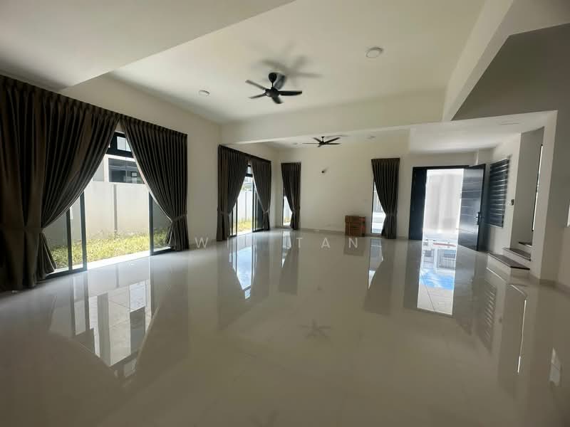 Semi-Detached House for Rent in Skudai (Johor) - Win Tan - Living Room - PropertyGuru.com.my