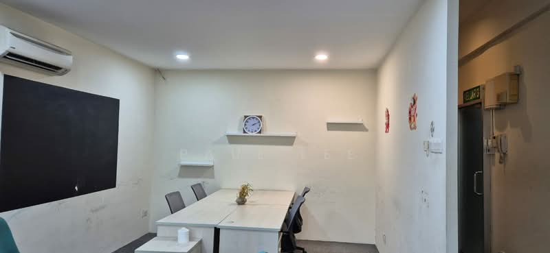 Shop / Office for Rent in BANDAR PUCHONG JAYA (Puchong) - Paul Lee - Interior - PropertyGuru.com.my