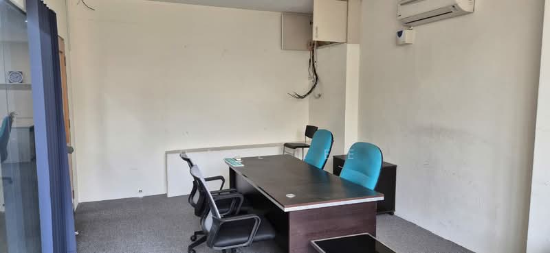 Shop / Office for Rent in BANDAR PUCHONG JAYA (Puchong) - Paul Lee - Interior - PropertyGuru.com.my