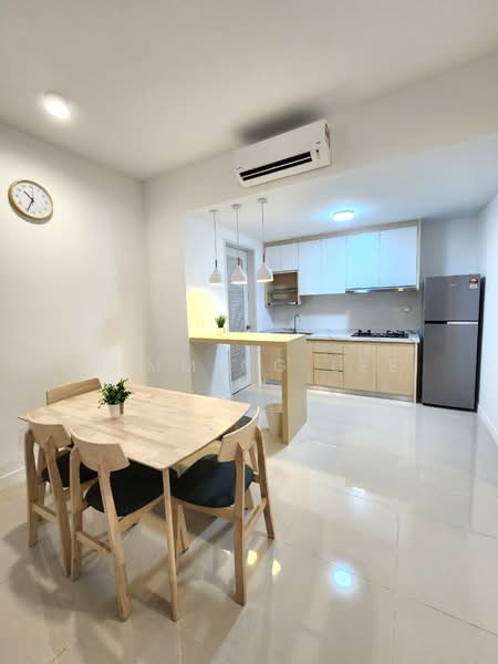 Emerald Hill untuk Untuk Disewa - RM 2,600 /bulan, Mac 2026 - Kitchen - PropertyGuru.com.my