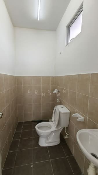 2.5-storey Terraced House for Sale in Taman Scientex Senai (Senai) - EDISON CHEW - PropertyGuru.com.my