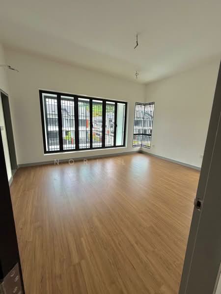 2-storey Terraced House for Sale in Elmina (Shah Alam) - Norlela . - Living Room - PropertyGuru.com.my