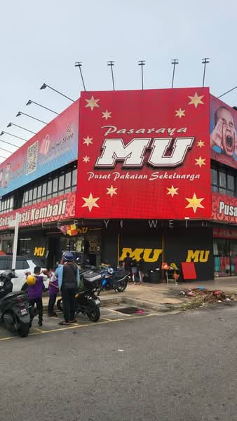 Shop for Rent in PJS 3, Taman Sri Manja (Petaling Jaya) - Lee Yi Wei - Exterior - PropertyGuru.com.my