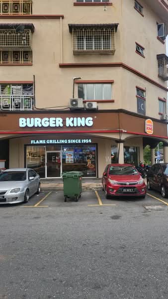 Shop for Rent in PJS 3, Taman Sri Manja (Petaling Jaya) - Lee Yi Wei - Exterior - PropertyGuru.com.my