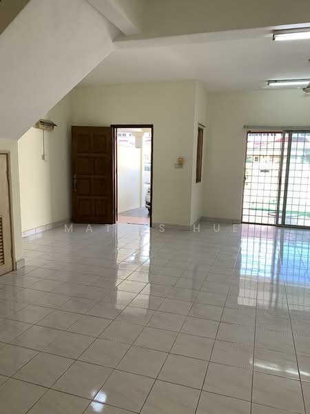 2-storey Terraced House for Sale in Petaling Jaya (Selangor) - Mathis Hue - Entrance - PropertyGuru.com.my