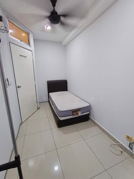 Apartment for Rent at Austin Suites (Permata Austin) - Jessica Ma - Bedroom - PropertyGuru.com.my
