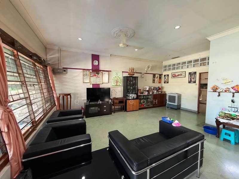 Taman Hutchings untuk Untuk Dijual - RM 1,600,000, Mac 2026 - Living Room - PropertyGuru.com.my