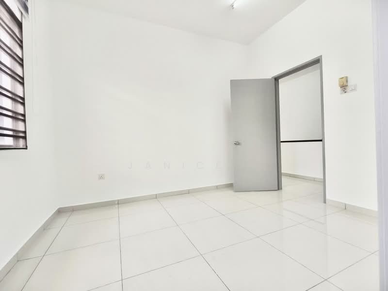 2-storey Terraced House for Sale in Mutiara Rini (Skudai) - Janice . - PropertyGuru.com.my