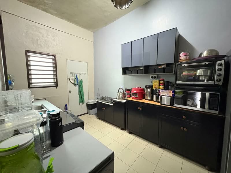 Cluster House for Sale in Taman Kota Masai (Pasir Gudang) - Tok CJ - Kitchen - PropertyGuru.com.my
