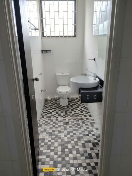 Shop for Rent in Pusat Perniagaan Seri Impian (Bukit Mertajam) - Elynn Tee - Bathroom - PropertyGuru.com.my
