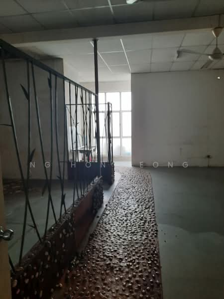 Shop / Office for Sale in Puchong (Selangor) - Ng Hon Keong - Interior - PropertyGuru.com.my