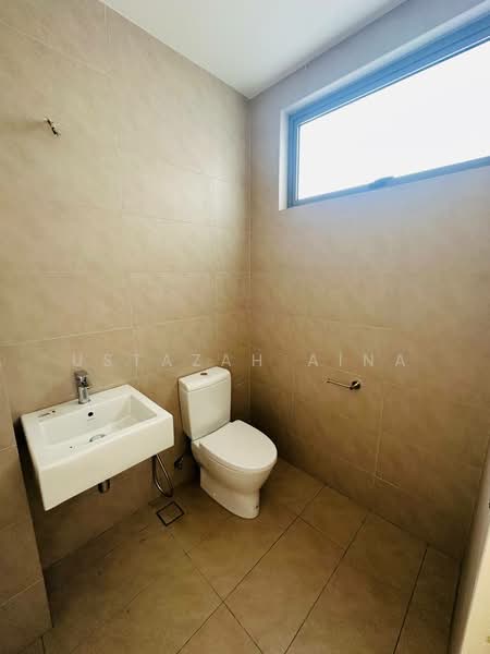 Broadleaf Residences untuk Untuk Dijual - RM 2,600,000, Mac 2026 - Bathroom - PropertyGuru.com.my