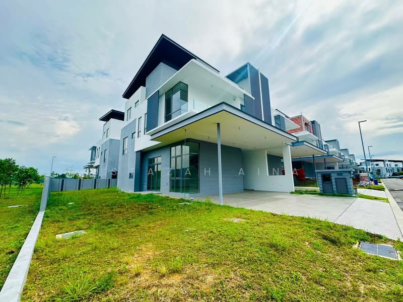 Broadleaf Residences untuk Untuk Dijual - RM 2,600,000, Mac 2026 - PropertyGuru.com.my
